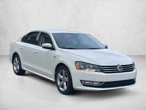 2015 Volkswagen Passat 1.8T Limited Edition