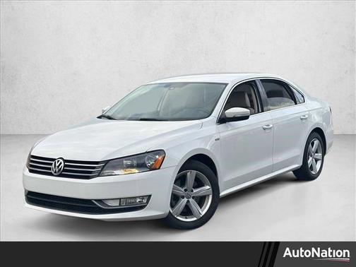 2015 Volkswagen Passat 1.8T Limited Edition