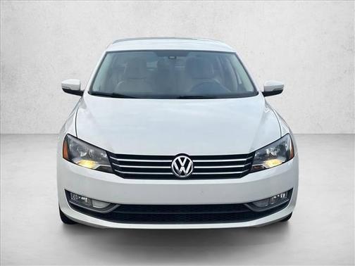 2015 Volkswagen Passat 1.8T Limited Edition