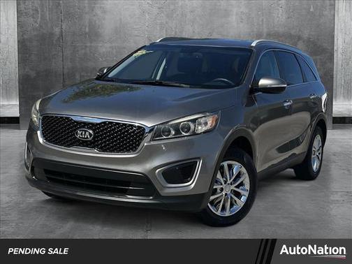 2017 Kia Sorento LX