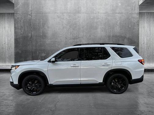 2025 Honda Pilot Touring 8-Passenger