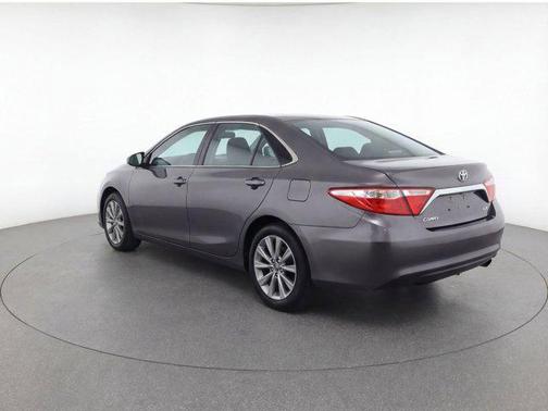 2016 Toyota Camry XLE
