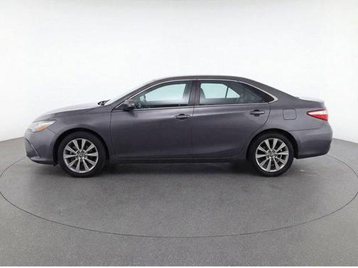 2016 Toyota Camry XLE