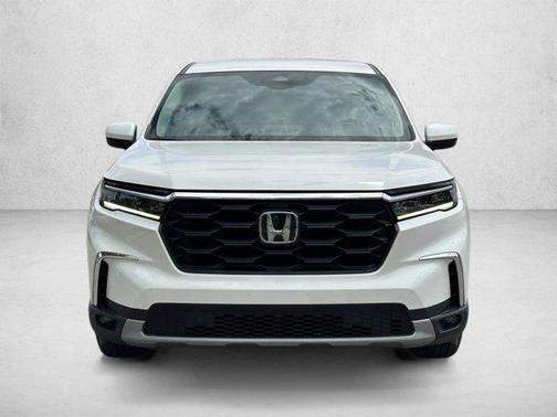Platinum White Pearl 2023 Honda Pilot 2WD EX-L 7 Passenger