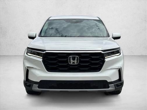 Platinum White Pearl 2023 Honda Pilot 2WD EX-L 7 Passenger