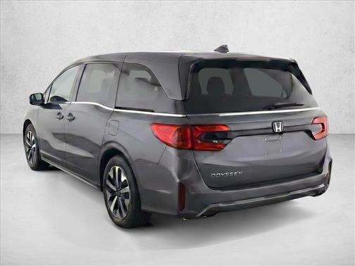 Sonic Gray Pearl 2024 Honda Odyssey Sport