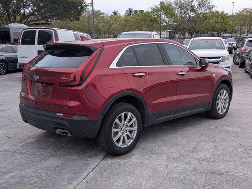 2022 Cadillac XT4 Luxury