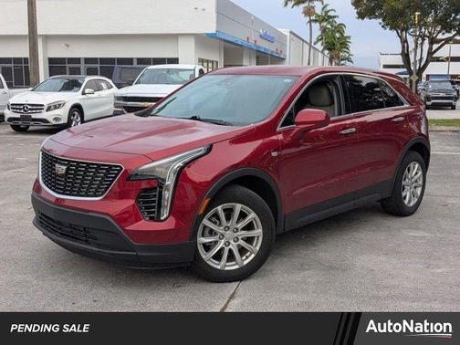 2022 Cadillac XT4 Luxury