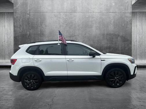 2024 Volkswagen Taos 1.5T S