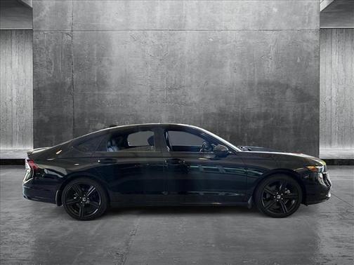2023 Honda Accord Hybrid Base