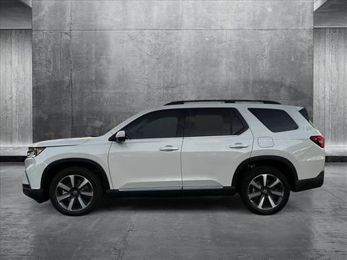 2025 Honda Pilot Touring 8-Passenger