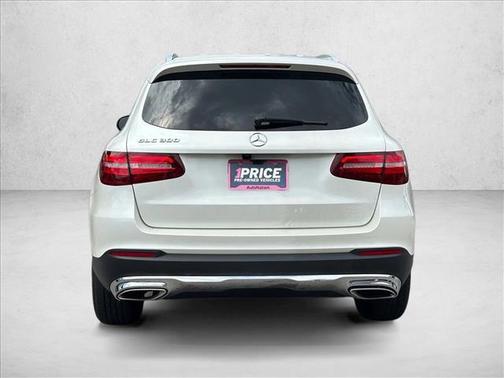 Polar White 2019 Mercedes-Benz GLC 300 Base