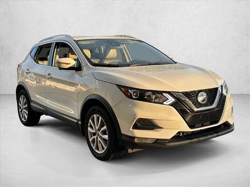 2022 Nissan Rogue Sport SV