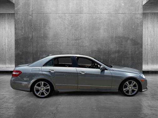 2013 Mercedes-Benz E-Class 4MATIC