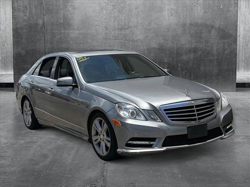 2013 Mercedes-Benz E-Class 4MATIC