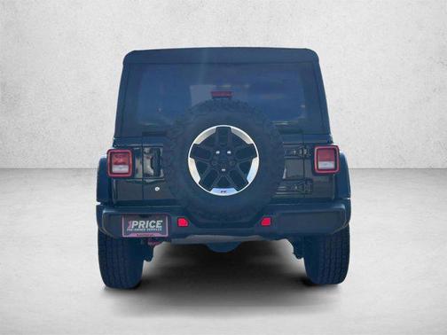 Black Clearcoat 2020 Jeep Wrangler Unlimited Rubicon