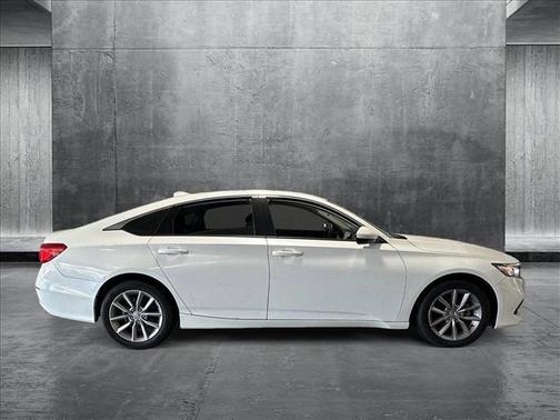 2022 Honda Accord LX 1.5T