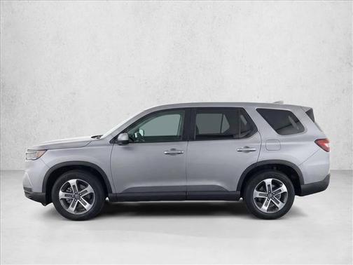 Lunar Silver Metallic 2023 Honda Pilot 2WD EX-L 8 Passenger
