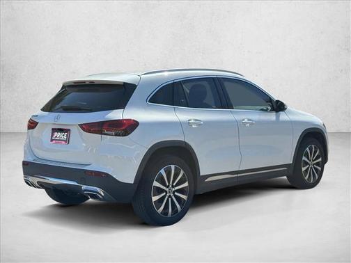 2021 Mercedes-Benz GLA 250 Base 4MATIC