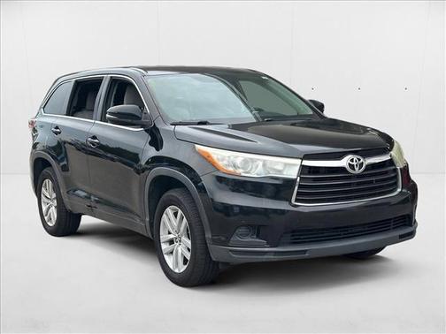 2016 Toyota Highlander LE