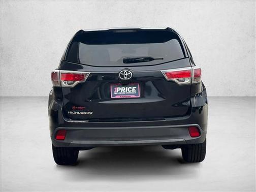 2016 Toyota Highlander LE