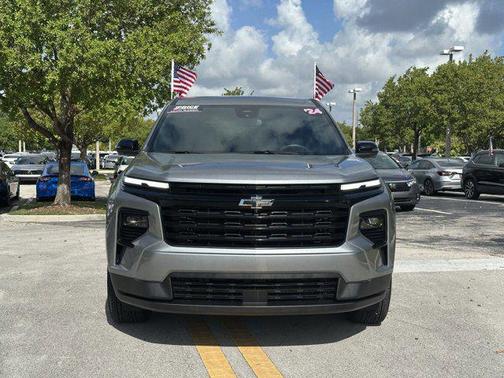 2024 Chevrolet Traverse LS