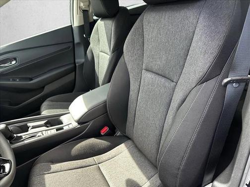 2025 Honda Accord LX 1.5T