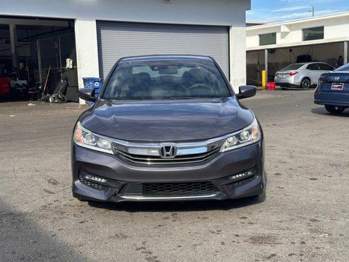 2017 Honda Accord Sport SE