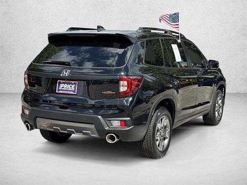 Crystal Black Pearl 2023 Honda Passport AWD TrailSport