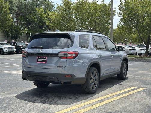 Sonic Gray Pearl 2026 Honda Pilot Sport