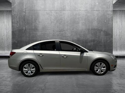 2013 Chevrolet Cruze LS
