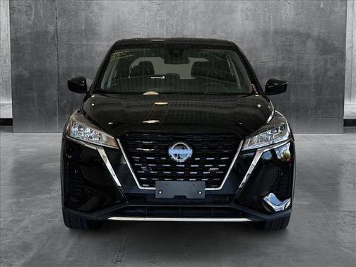 2022 Nissan Kicks S