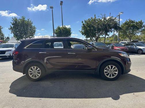 2020 Kia Sorento LX