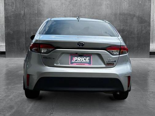 2024 Toyota Corolla Hybrid SE