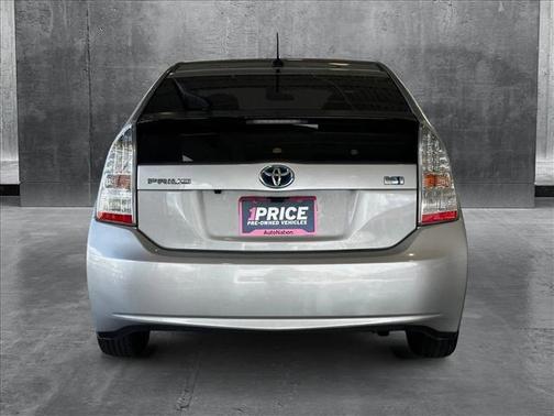 2011 Toyota Prius III