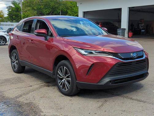 2023 Toyota Venza LE