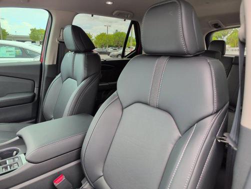 Radiant Red Metallic II 2026 Honda Pilot EX-L