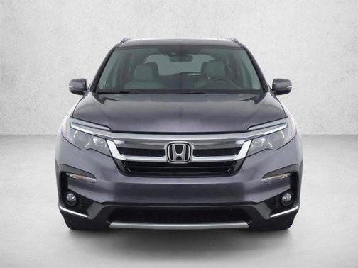 Modern Steel Metallic 2022 Honda Pilot Touring 8-Passenger