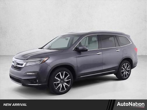 Modern Steel Metallic 2022 Honda Pilot Touring 8-Passenger