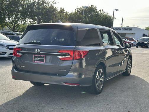 2023 Honda Odyssey Touring