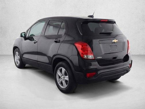 Mosaic Black Metallic 2020 Chevrolet Trax LS