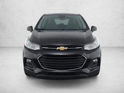 Mosaic Black Metallic 2020 Chevrolet Trax LS