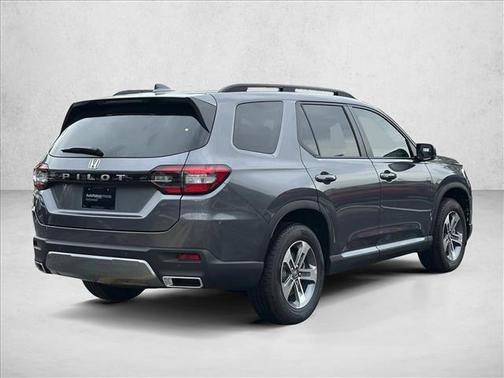 Radiant Red Metallic II 2026 Honda Pilot EX-L