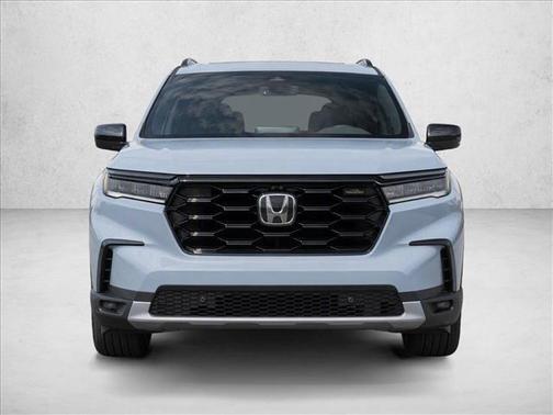 Sonic Gray Pearl 2023 Honda Pilot AWD TrailSport
