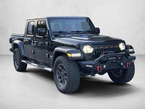 Black Clearcoat 2022 Jeep Gladiator Overland