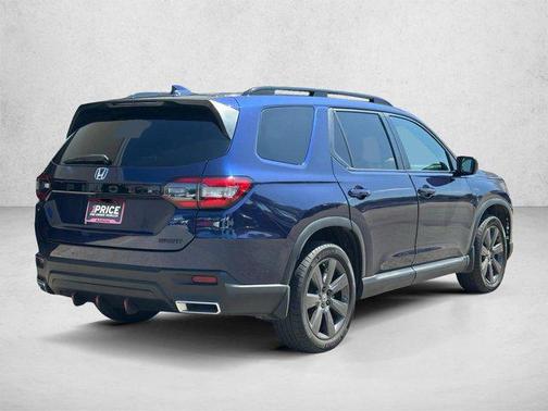 Obsidian Blue Pearl 2024 Honda Pilot Sport