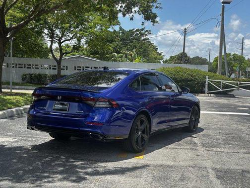 2025 Honda Accord Hybrid Base