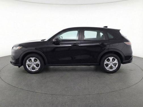 Crystal Black Pearl 2023 Honda HR-V LX