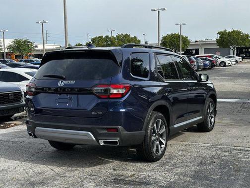 2025 Honda Pilot Elite