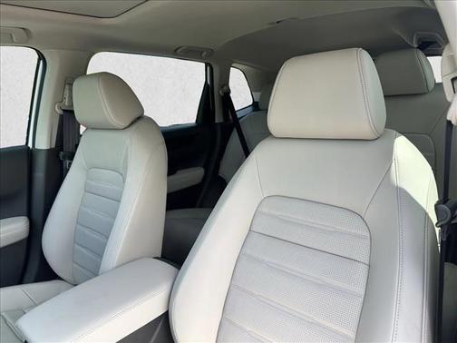 Platinum White Pearl 2026 Honda CR-V EX-L 2WD